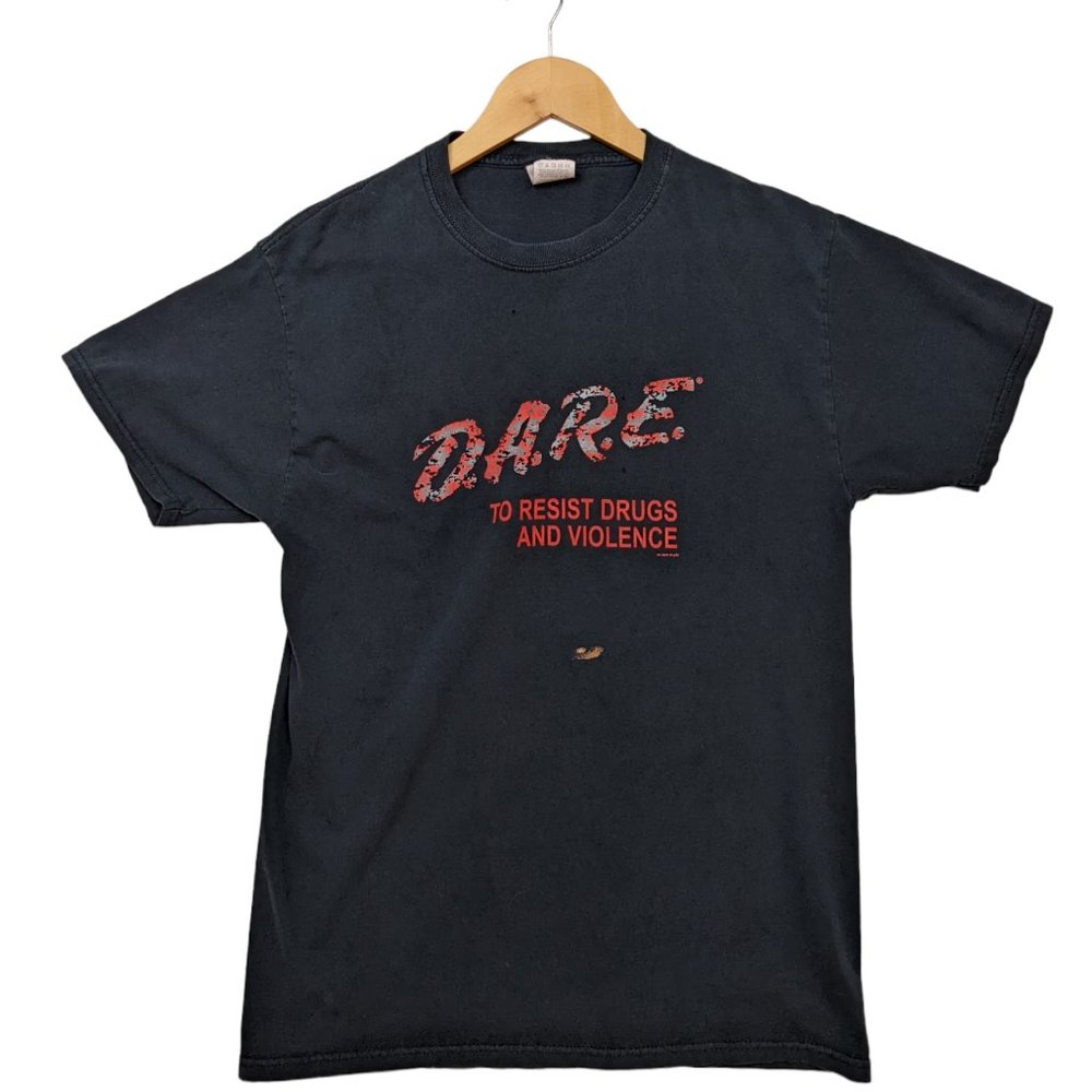 90s VInatge DARE T-shirt Size Medium Women
